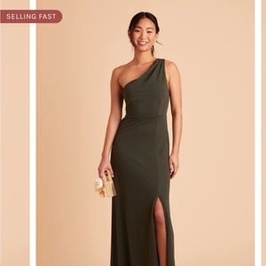 Kira Crepe Dress - XS Olive (worn once, like new)